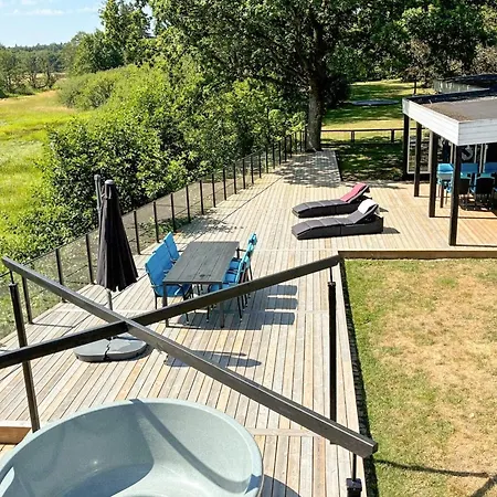 4 Star In Ans By Casa vacanze Roe