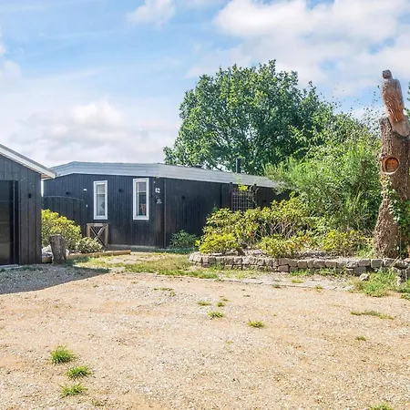 4 Star In Ans By Casa vacanze Roe
